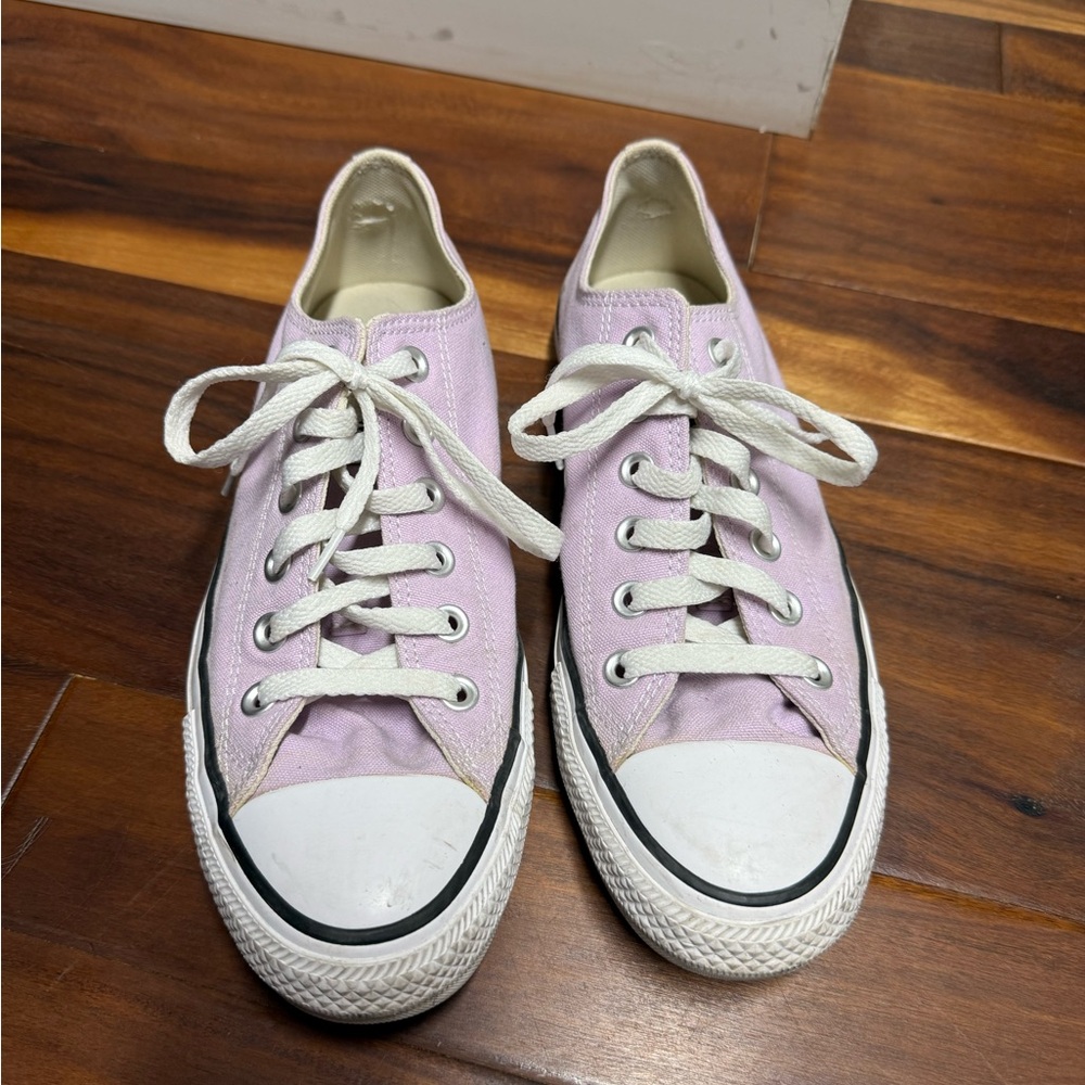 Converse Low-Top Chuck Taylors in Lavender - Picture 2 of 5